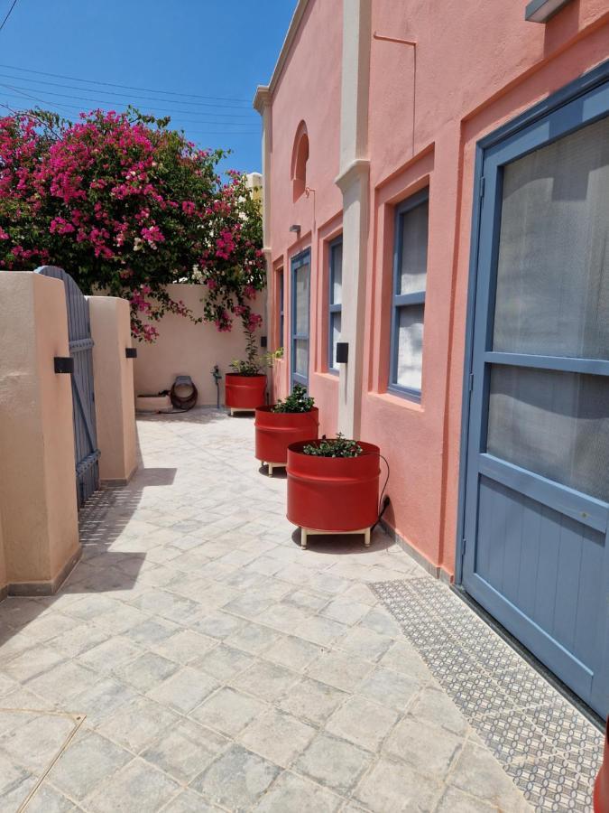 St.Mammas Traditional Apartment Messaria  Exterior photo